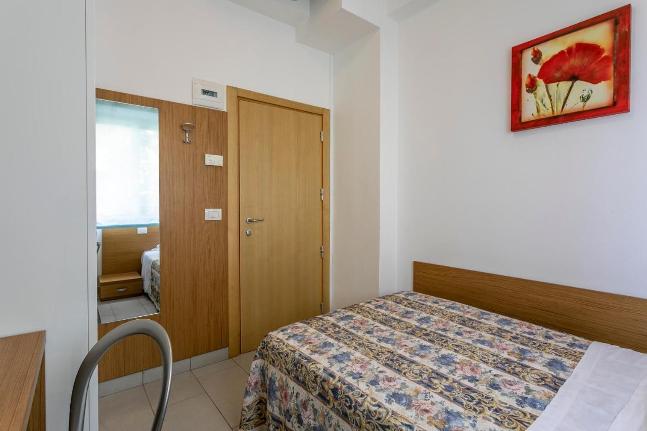 Hotel Baya - In Centro, Sul Mare Milano Marittima Extérieur photo