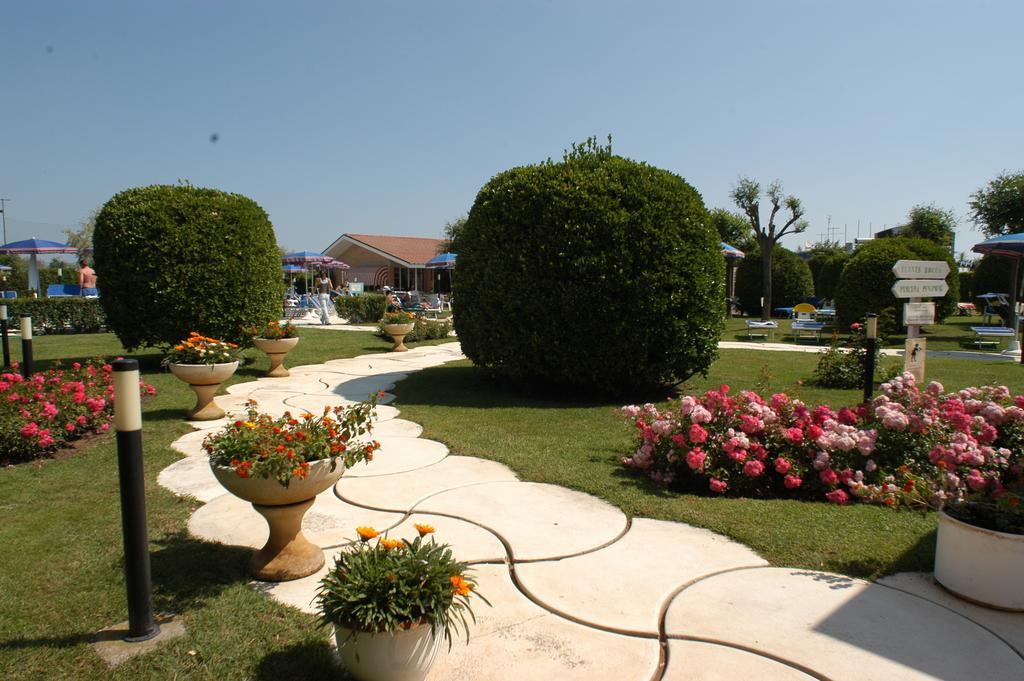 Hotel Baya - In Centro, Sul Mare Milano Marittima Extérieur photo